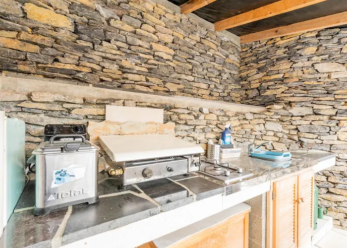 Bellevue Avec Piscine *