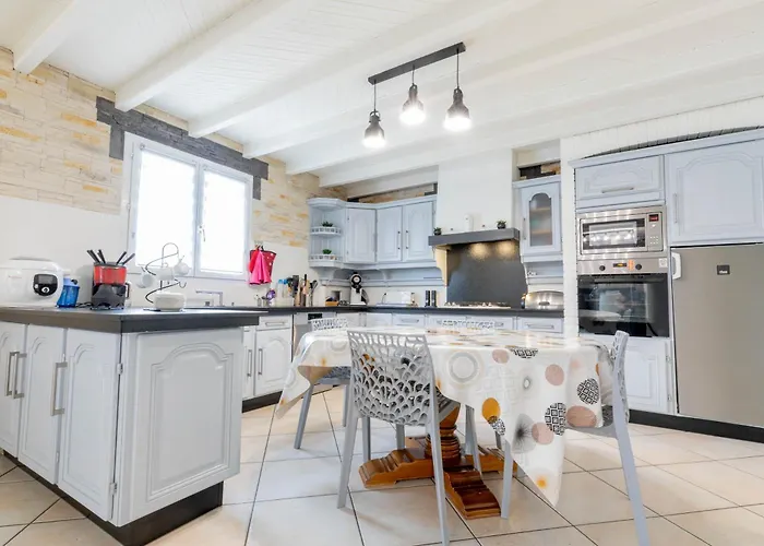 וילה Bellevue Avec Piscine Agos-Vidalos